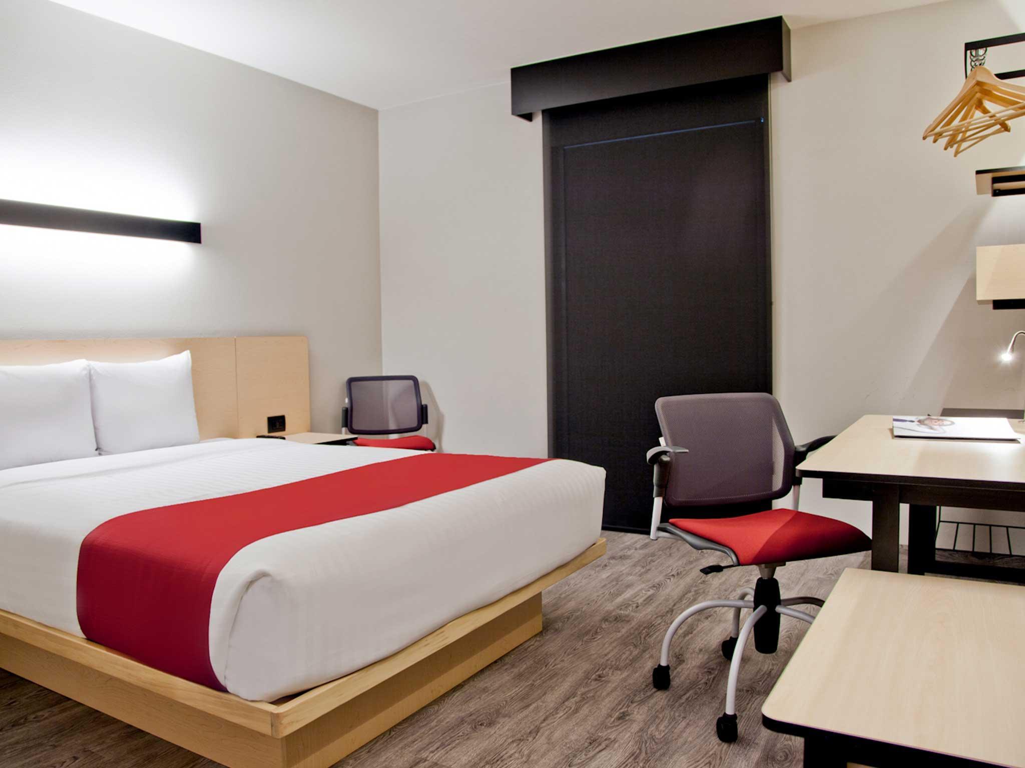 City Express By Marriott León de los Aldamas Extérieur photo