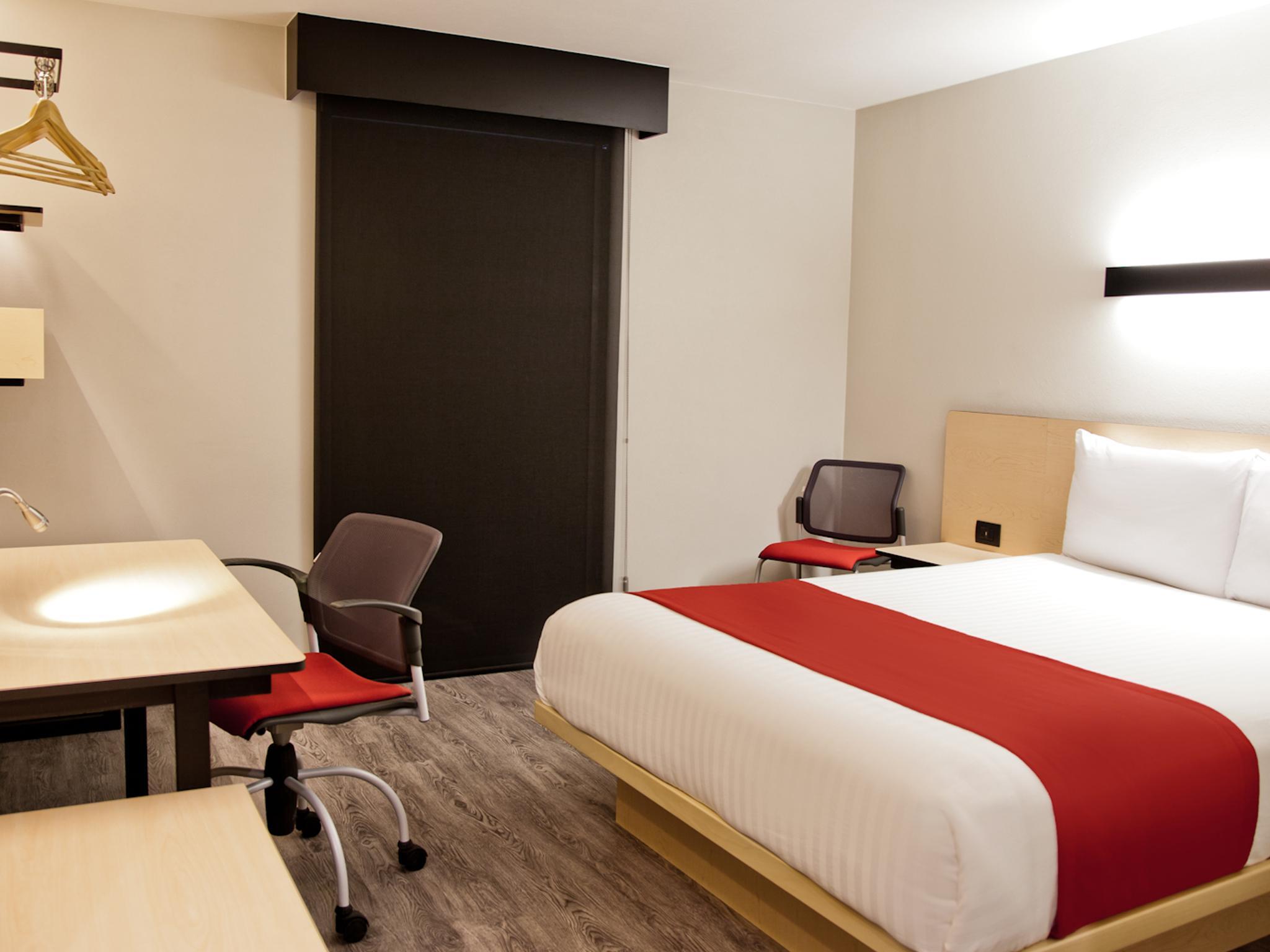 City Express By Marriott León de los Aldamas Extérieur photo