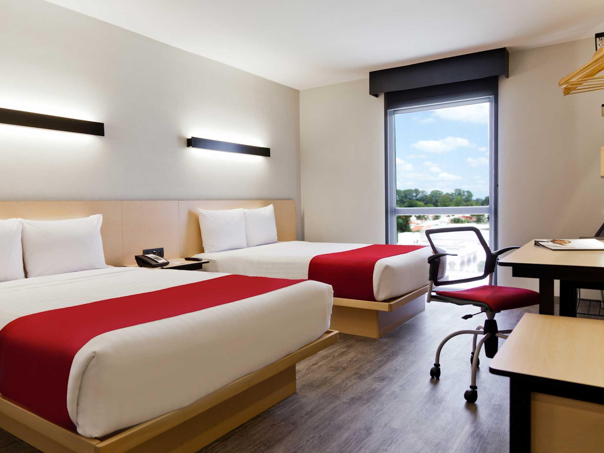 City Express By Marriott León de los Aldamas Extérieur photo