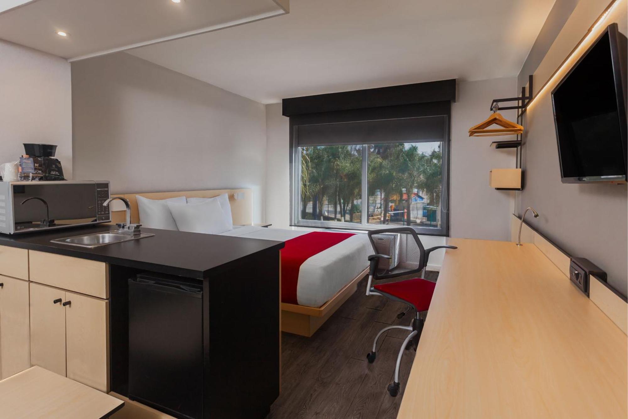 City Express By Marriott León de los Aldamas Extérieur photo