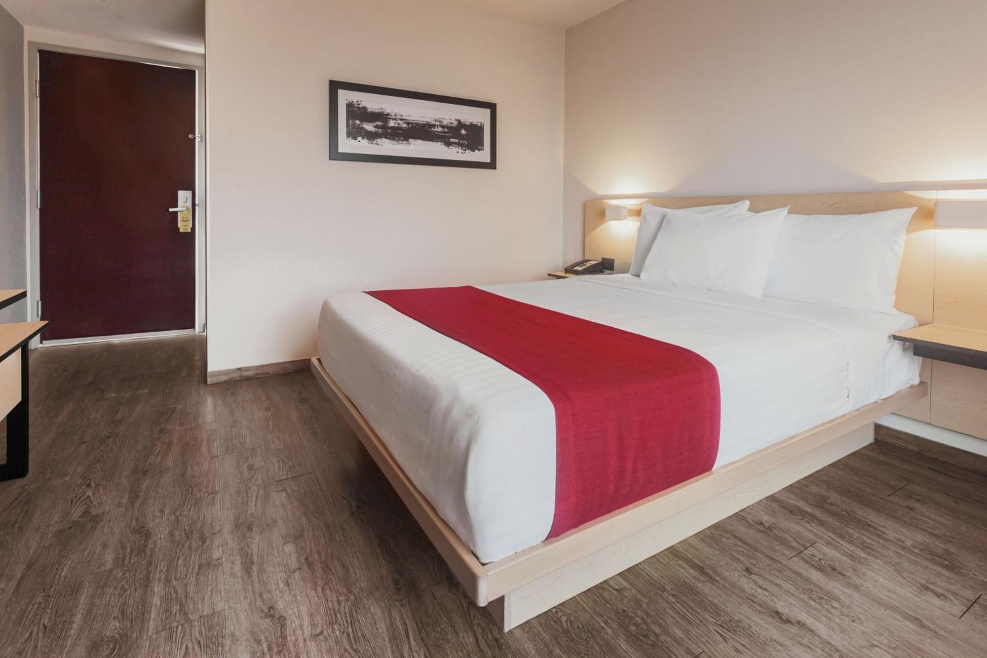 City Express By Marriott León de los Aldamas Extérieur photo