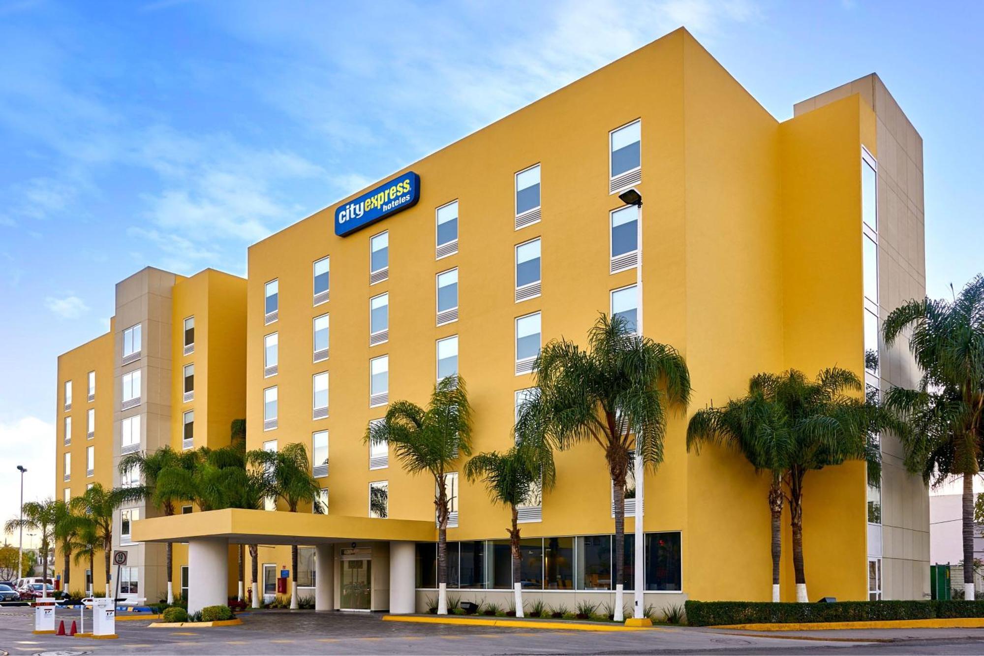 City Express By Marriott León de los Aldamas Extérieur photo